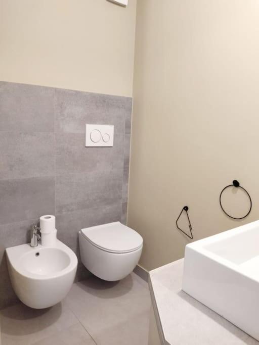 Appartamento La Vetrina Sulla Citta Milano Esterno foto